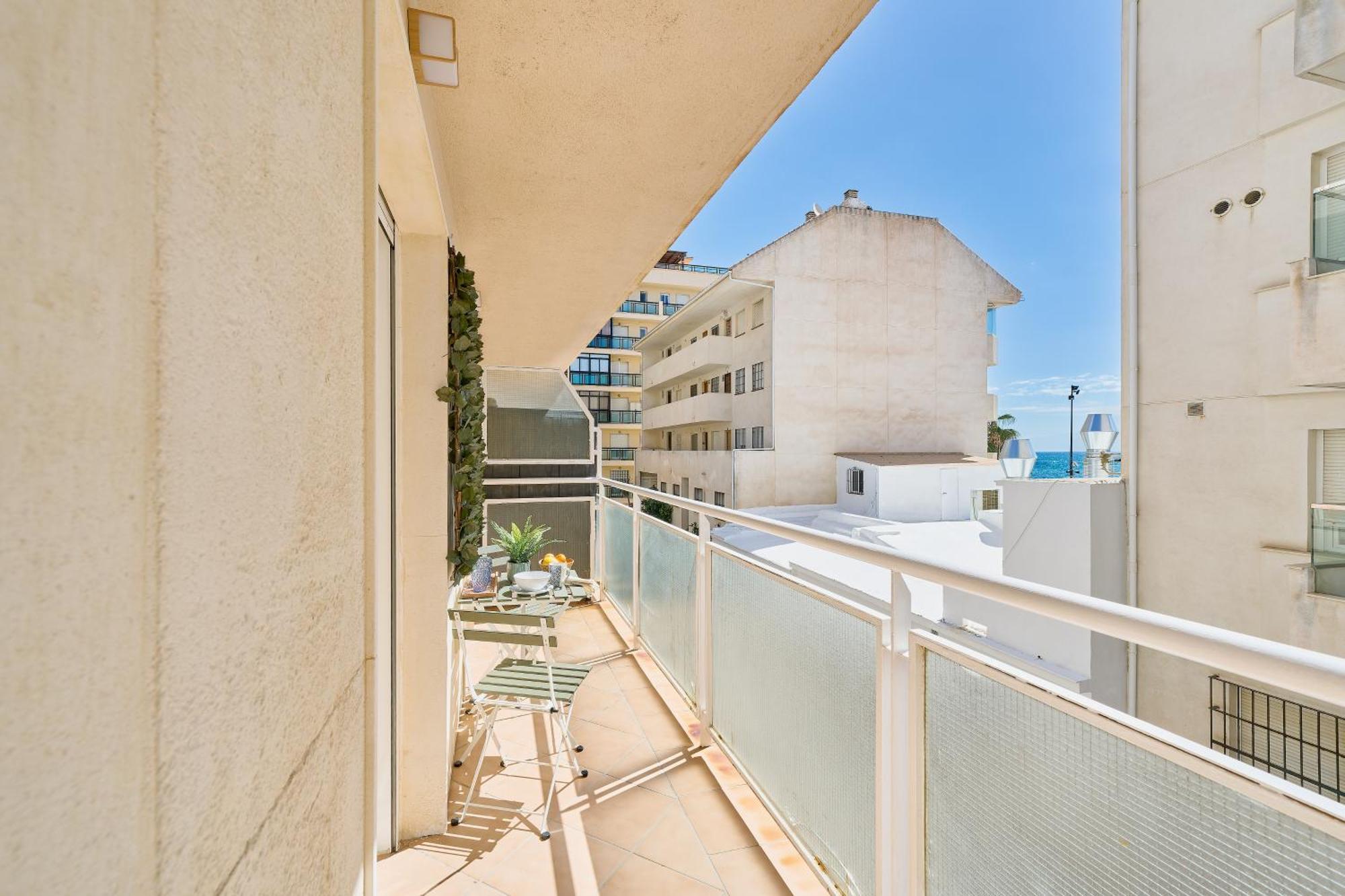 Fuengirola Beach Apartment By Stay Belonio Exterior photo