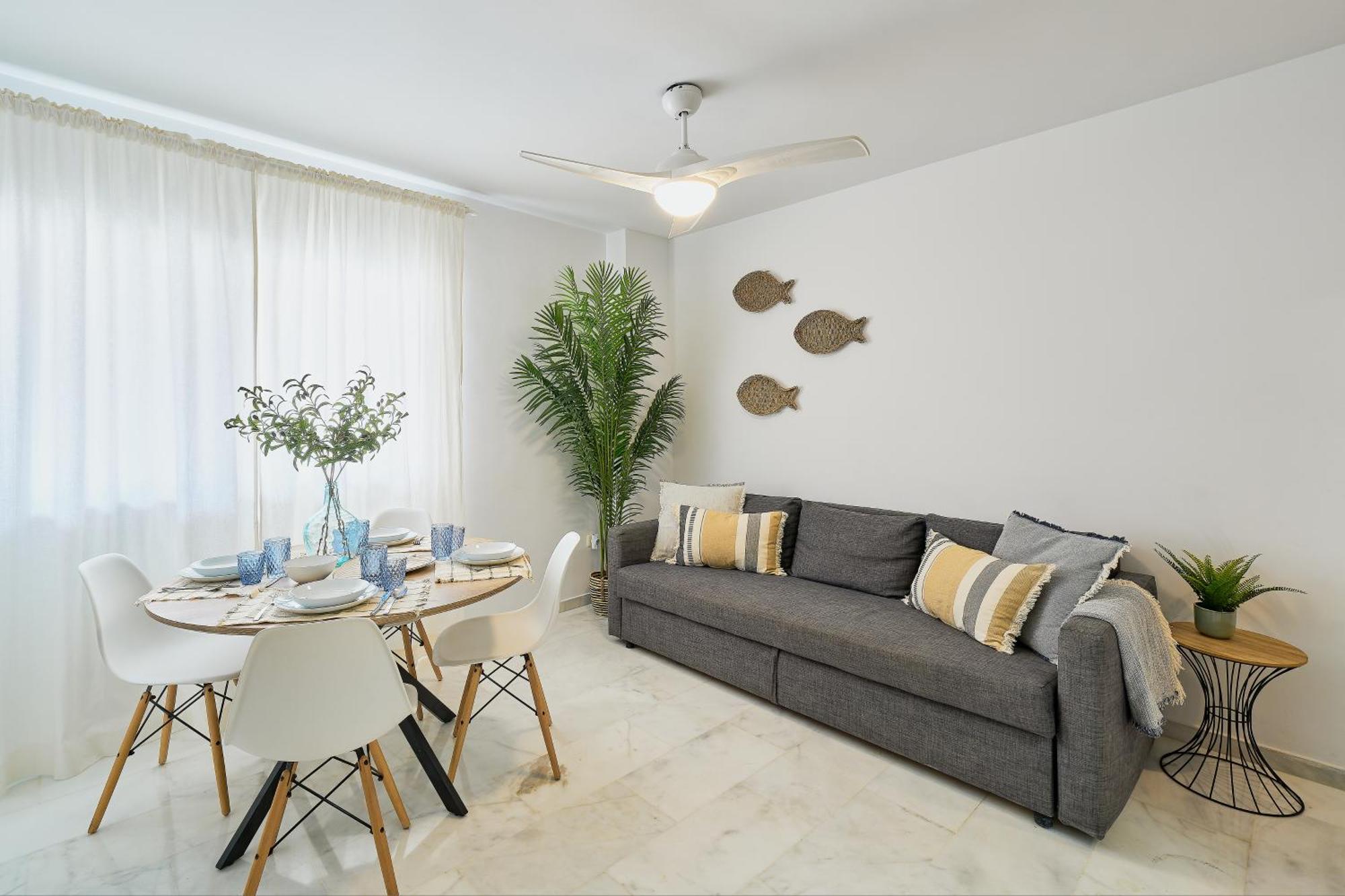 Fuengirola Beach Apartment By Stay Belonio Exterior photo