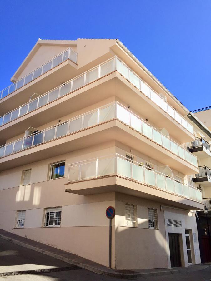 Fuengirola Beach Apartment By Stay Belonio Exterior photo