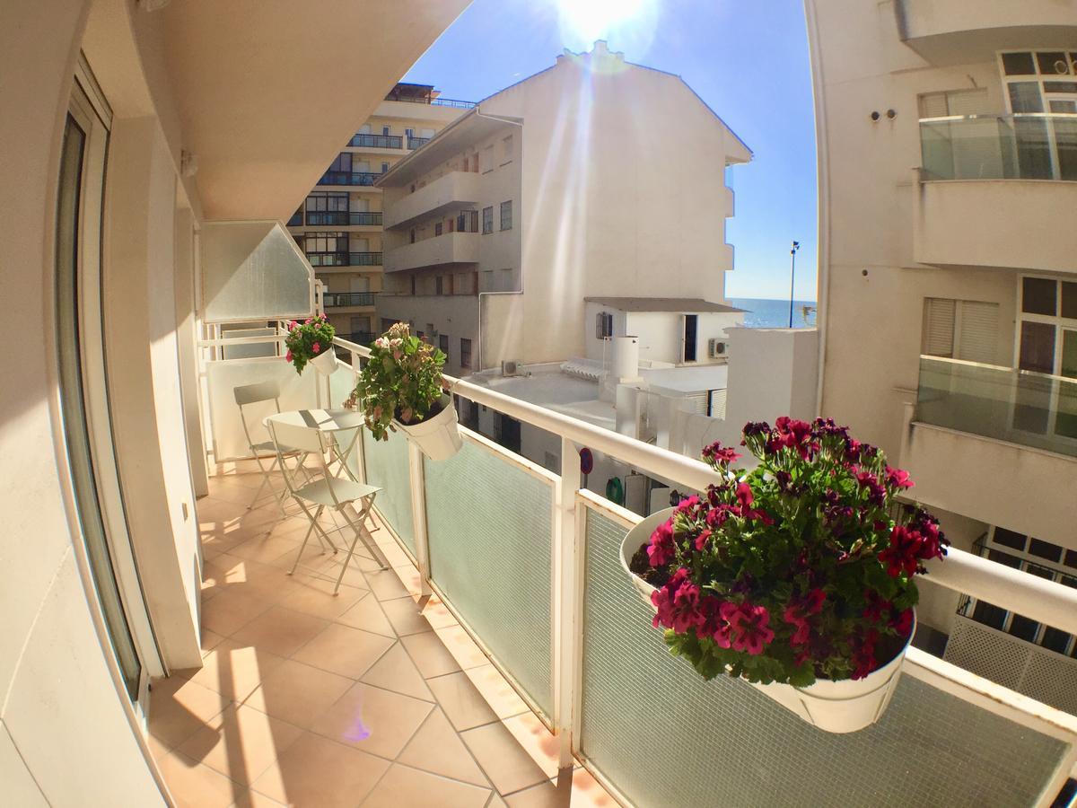 Fuengirola Beach Apartment By Stay Belonio Exterior photo